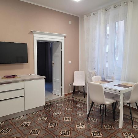 Domo Azuni Apartment Sassari Bagian luar foto